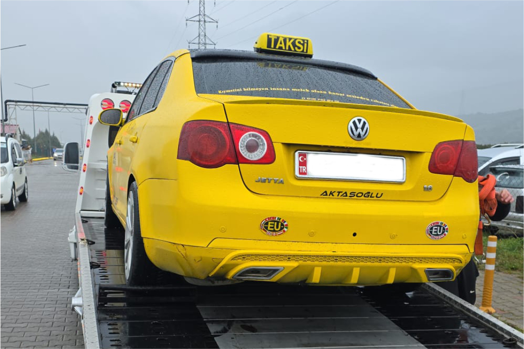 Kuyucak 7/24 Oto Çekici ve Kurtarma - 124